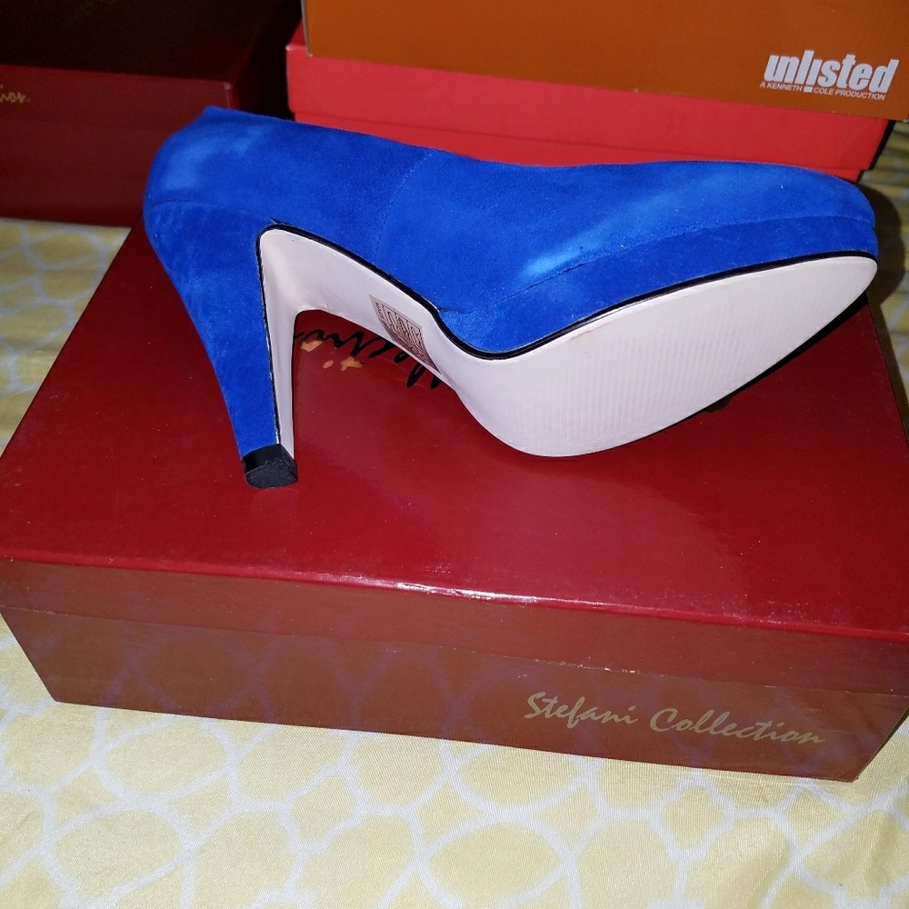 Heels - Picture 3 of 4